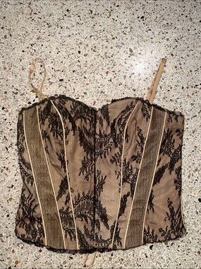 Cache 90’s Y2K black lace nude tan lace up corset bustier medium m